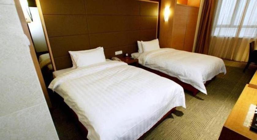 Hotel Huana Minhang